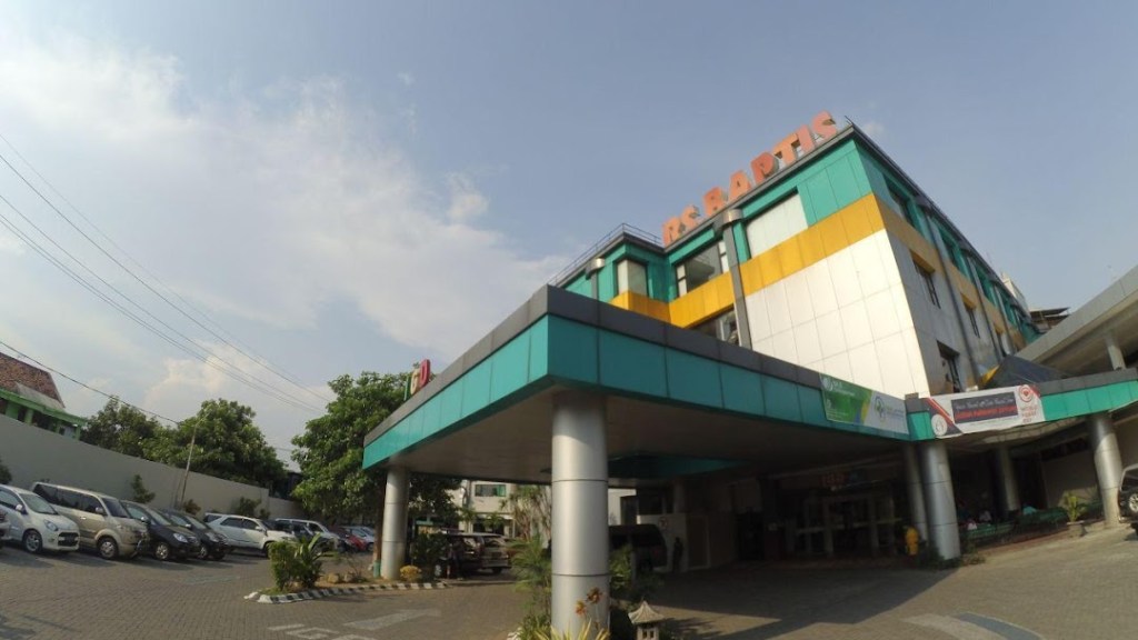 Deze afbeelding heeft een leeg alt-atribuut; de bestandsnaam is rsbaptis-kediri-2.jpg